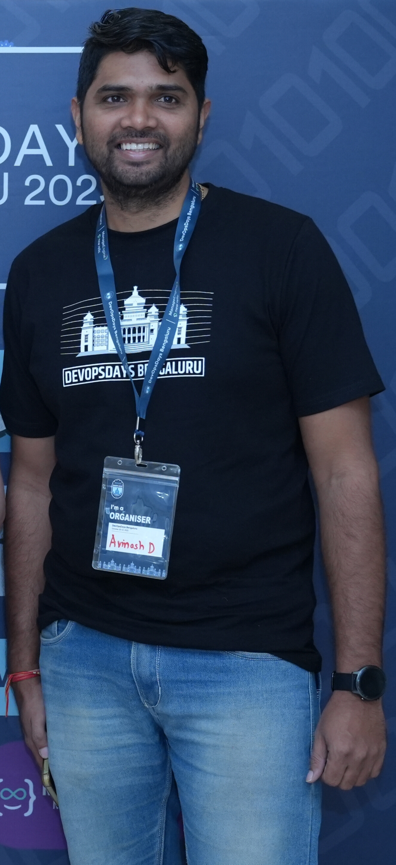 Imagen para los medios: Proposing Avinash Dalvi